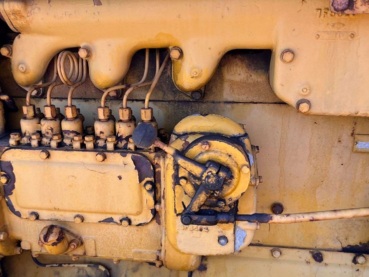 caterpillar-d6-image-11