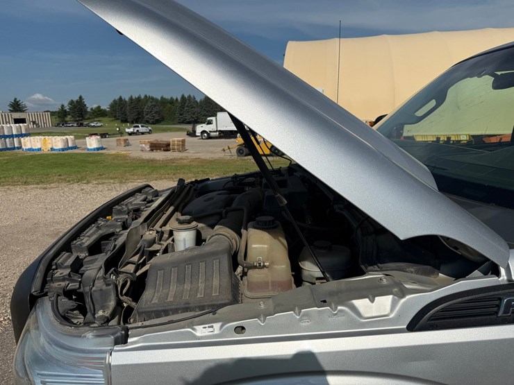 2011-ford-f350-image-8