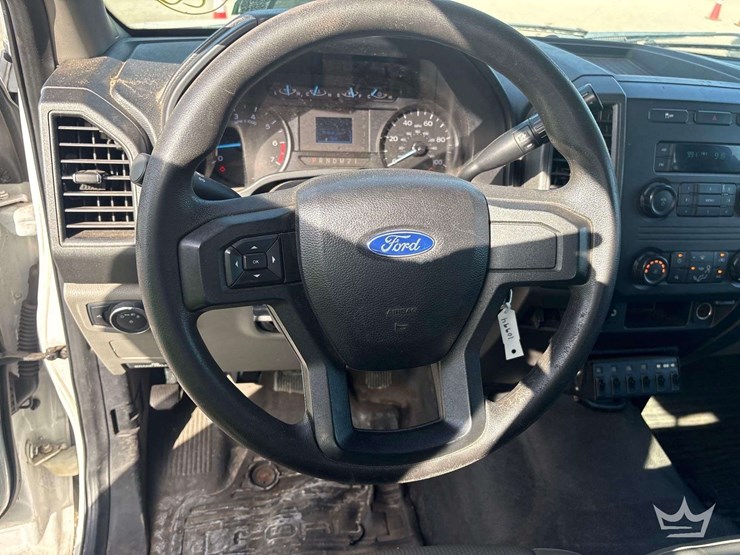 2019-ford-f350-image-16