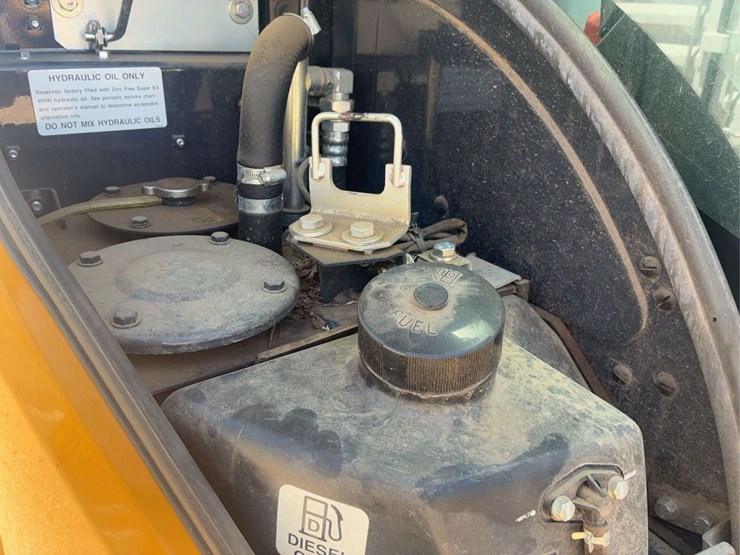 deere-30g-image-11