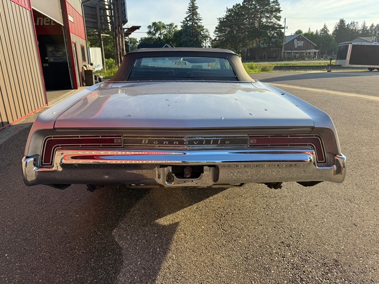 #1884-•-1968-pontiac-bonneville-image-4