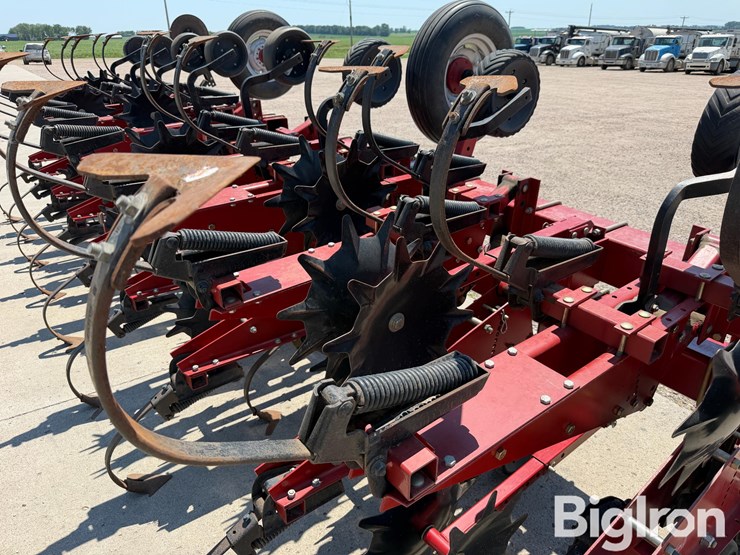 case-ih-1830-image-19