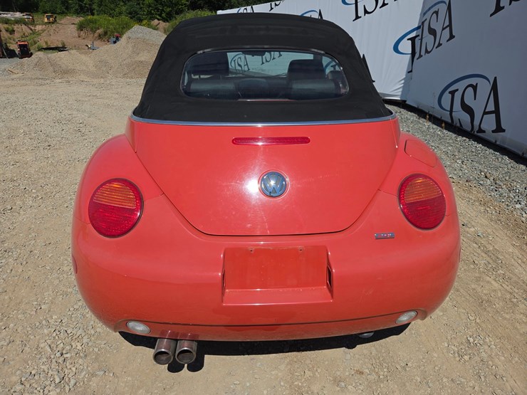 #61153-•-2005-volkswagen-convertible-image-4