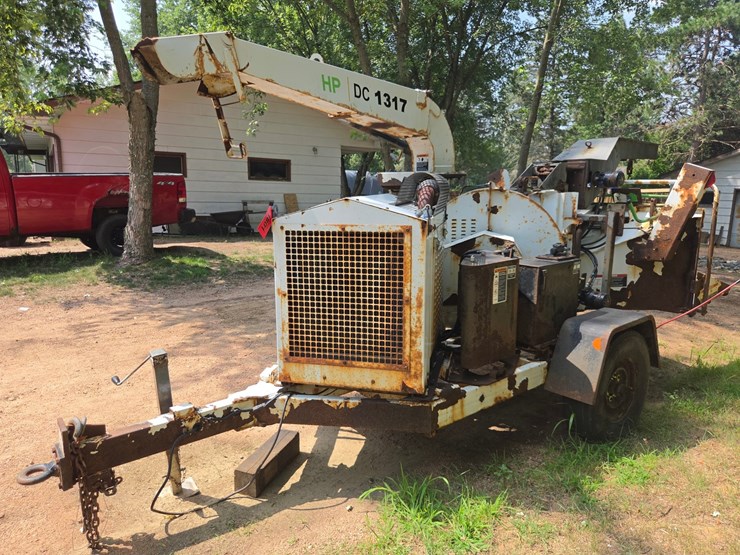 #1801-•-2016-altec-towable-wood-chipper-image-8