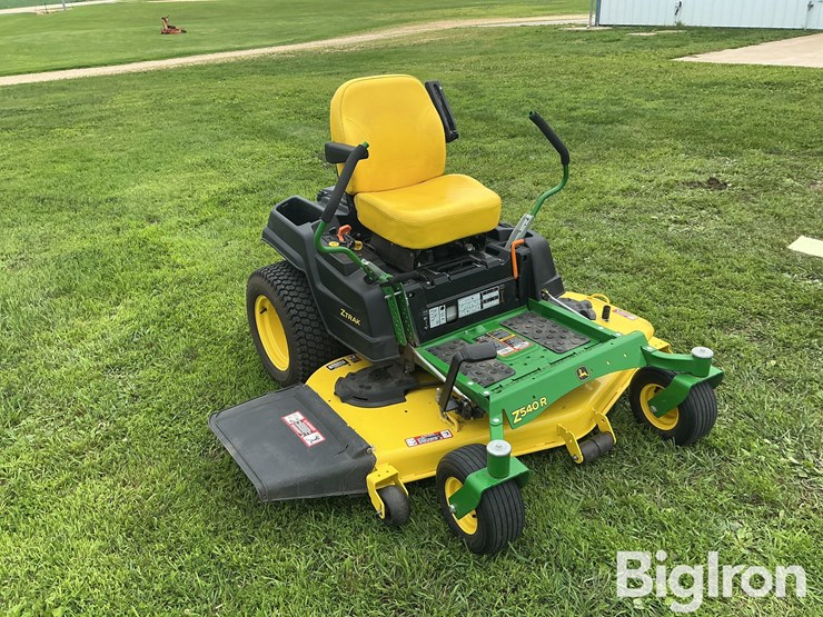 2019-john-deere-z540r-image-3