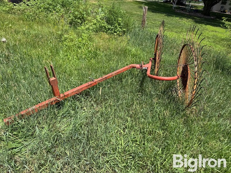 3-pt-hay-inverter-rake-image-8