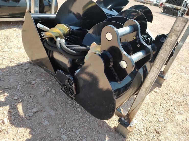 mini-excavator-attachment-set-image-6
