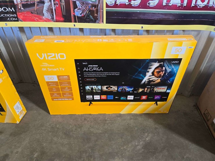 vizio-(50")-4k-smart-tv-image-3