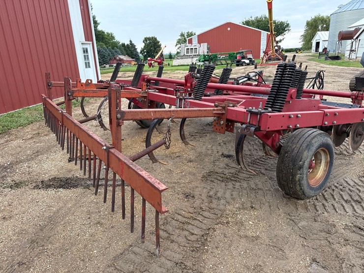 case-ih-6500-image-4