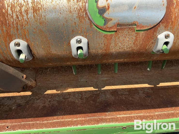 2011-john-deere-630f-image-18