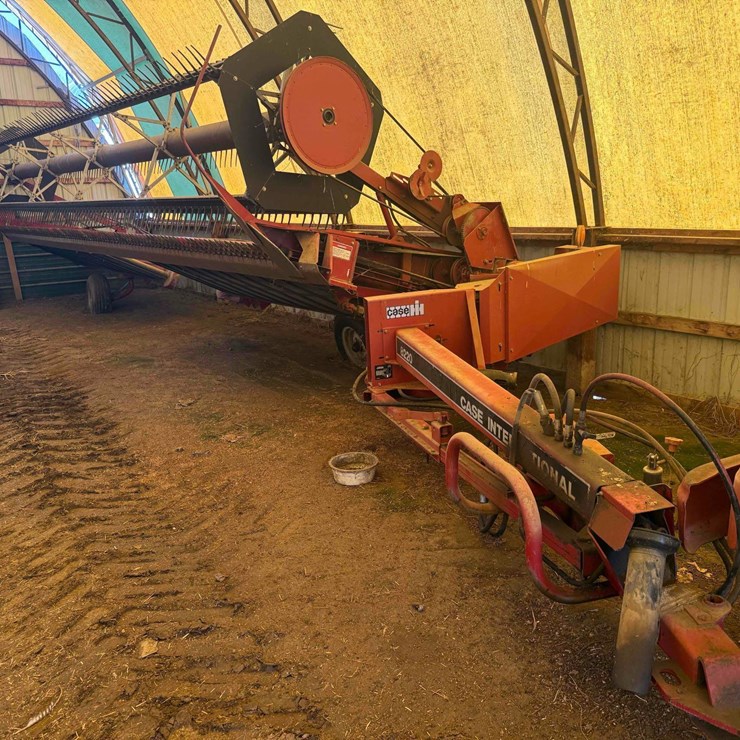 2004 CASE IH 8220