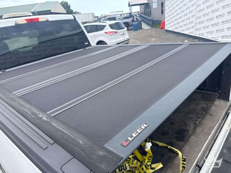 2015-ford-f150-image-15