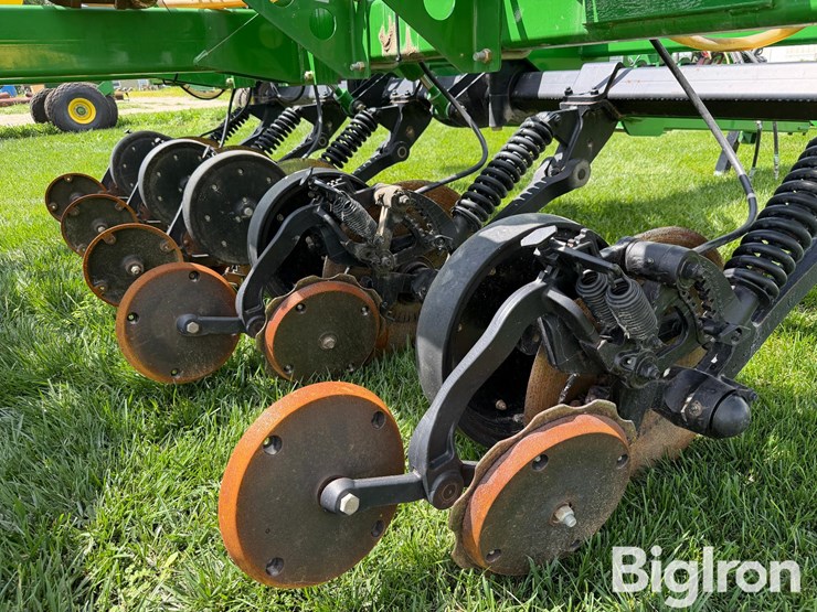 john-deere-2510h-image-10