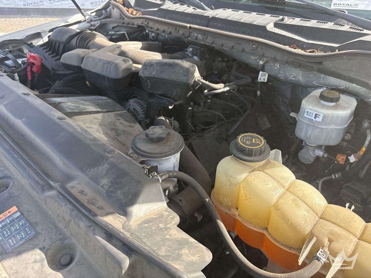 2019-ford-f350-image-8