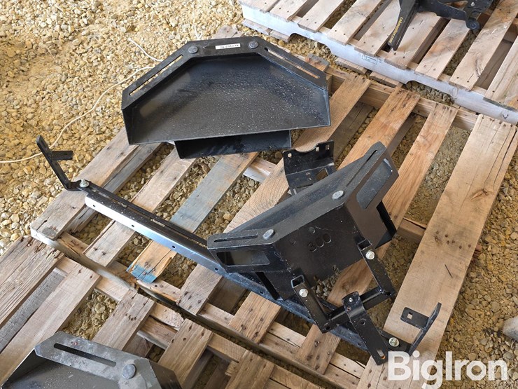 tractor-cab-corner-cubby-image-4