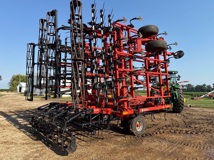 2013-kuhn-krause-5635-46ft-field-cultivator-image-3