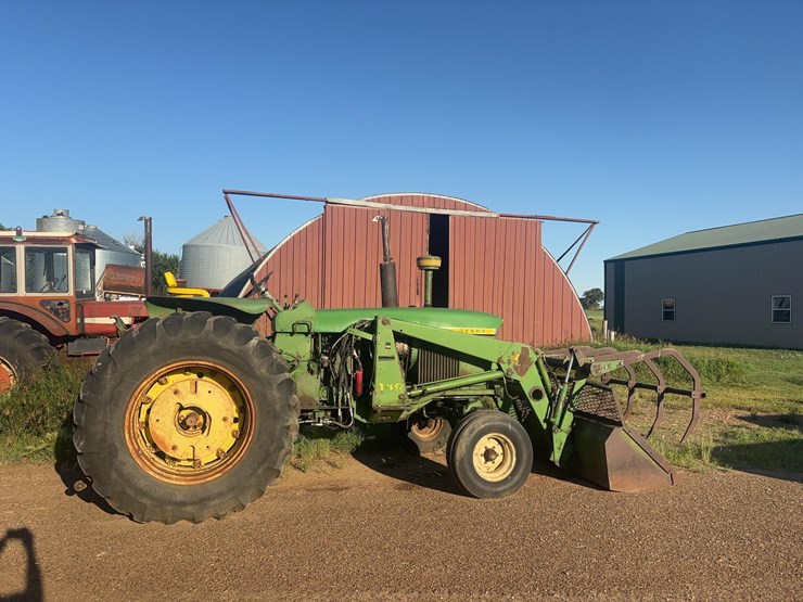 1962-john-deere-4010-image-4