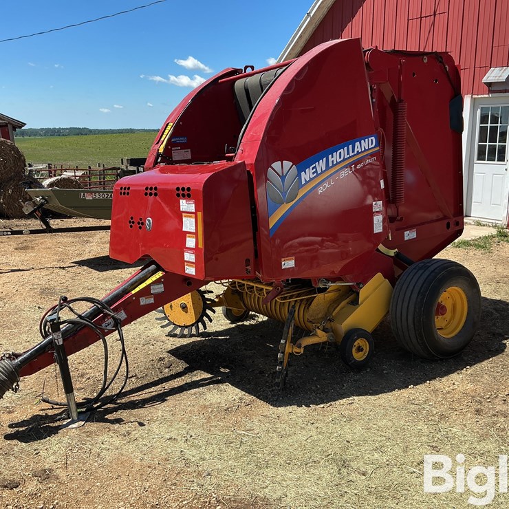 2021 NEW HOLLAND ROLL-BELT 450