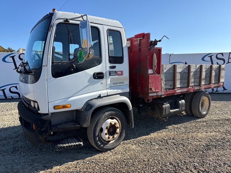 2000-gmc-t6500-image-1