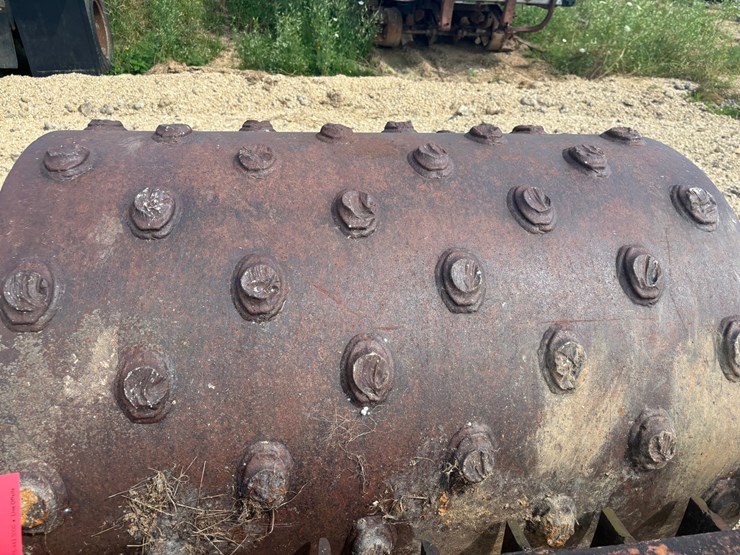 #2276-•-pull-behind-sheepsfoot-roller-image-6