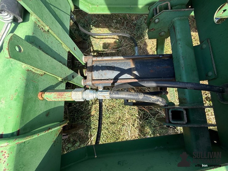 john-deere-7000-image-11