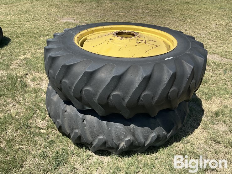 john-deere-16-image-8
