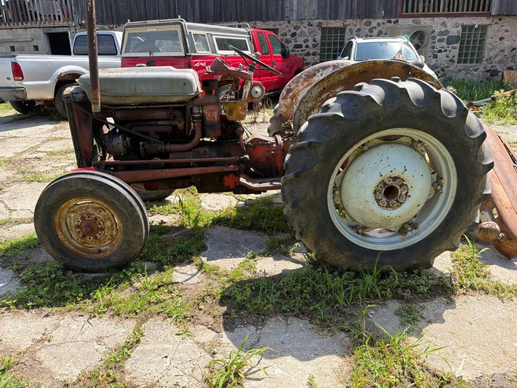 ford-801-image-2
