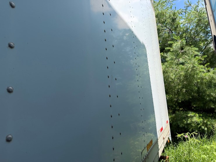 #1497-•-2005-stoughton-53'-avw-535t-s-c-ar-image-10