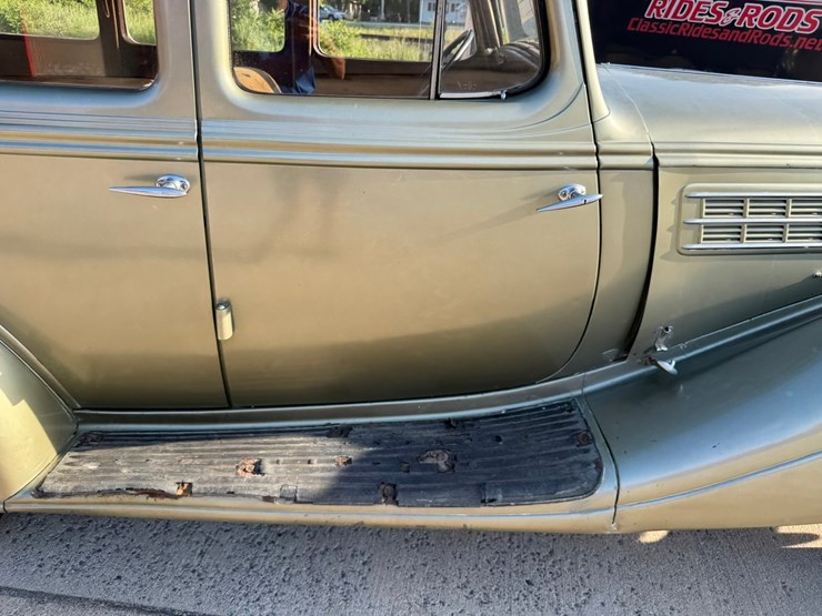#1876-•-1935-hudson-teraplane-sedan-image-28