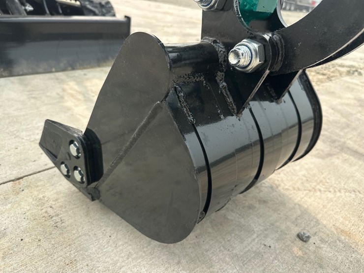 #5183-•-2026-cfg-industrial-kt13r-mini-excavator-image-36