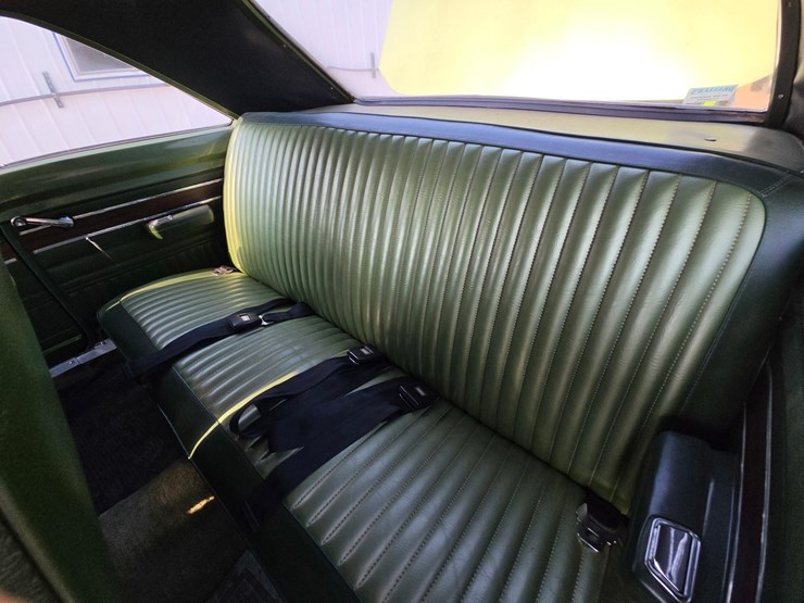 #1835-•-1972-dart-swinger-image-53