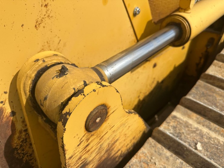 2006-deere-750j-lgp-image-19