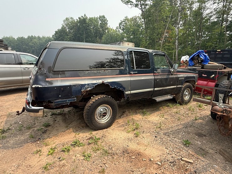 1987-gmc-suburban-image-6