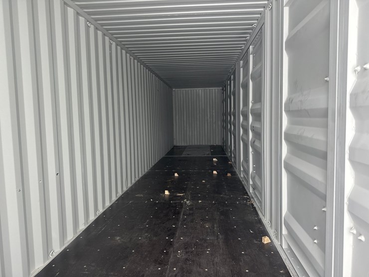 #5004-•-40'-(5)-door-one-trip-shipping-container-image-9