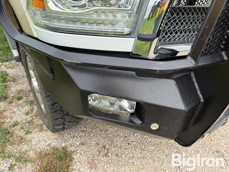 2016-dodge-2500-image-12