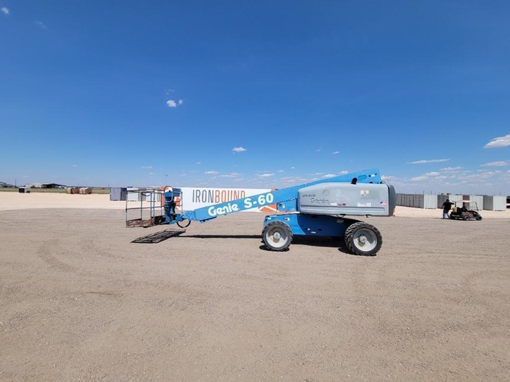 2004-genie-s60-image-2