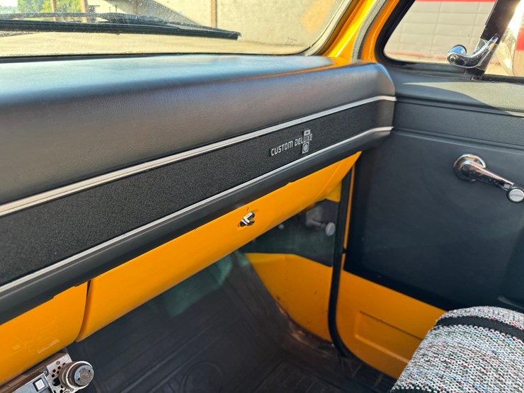 1985-chevrolet-c10-image-36
