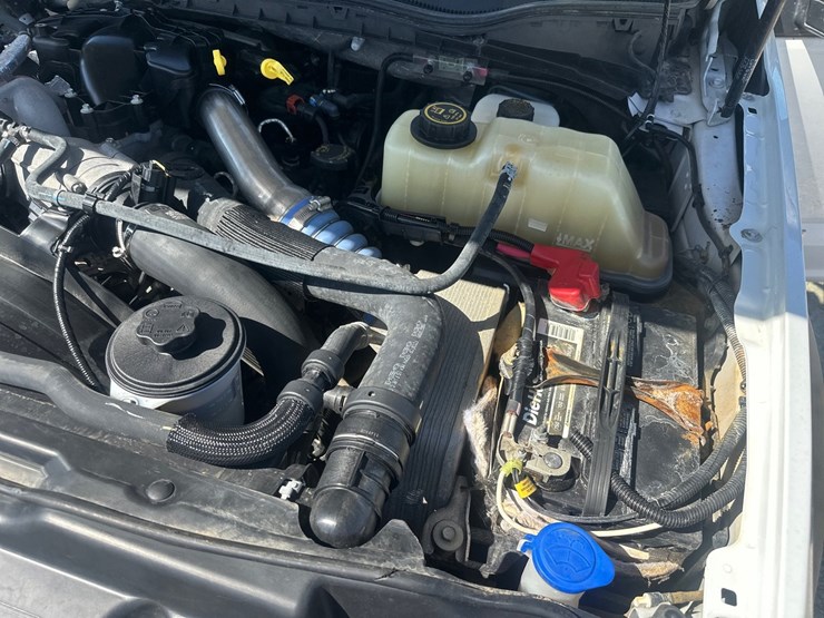 2019-ford-f550-image-36
