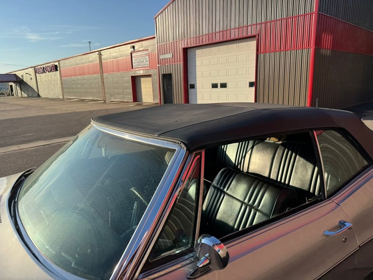 #1884-•-1968-pontiac-bonneville-image-13