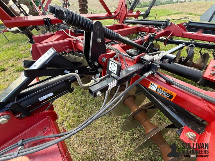 2012-case-ih-370-image-16