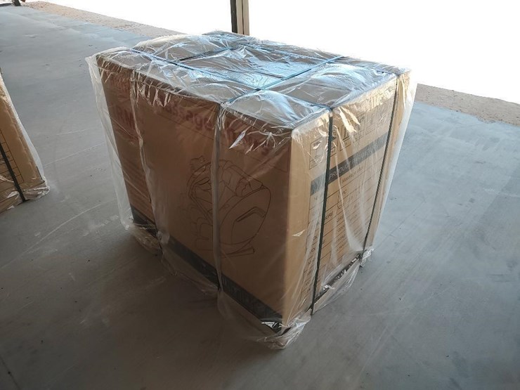 irmc-8d-high-end-massage-chair-image-4