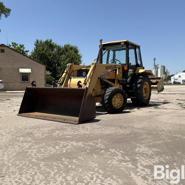 1995 NEW HOLLAND 545D