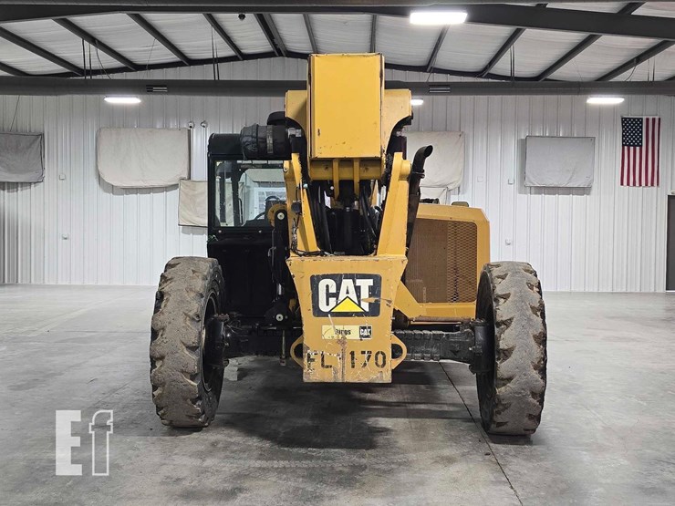 2013-caterpillar-tl1055c-image-8