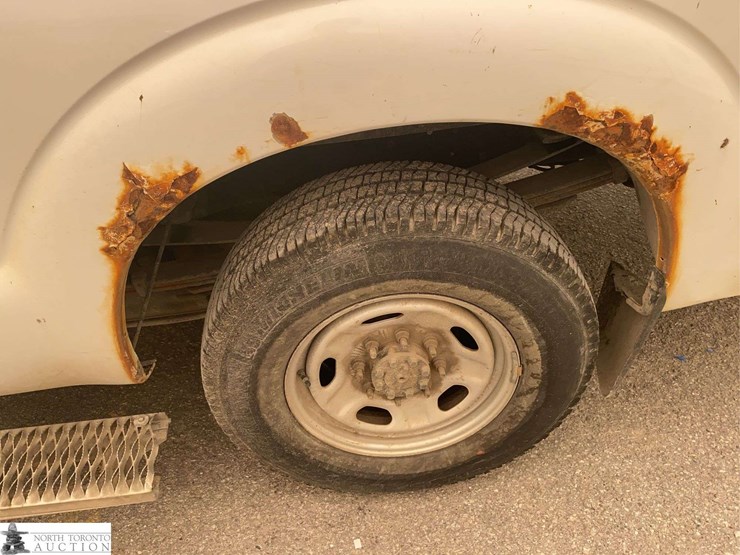 2015-ford-f350-image-22