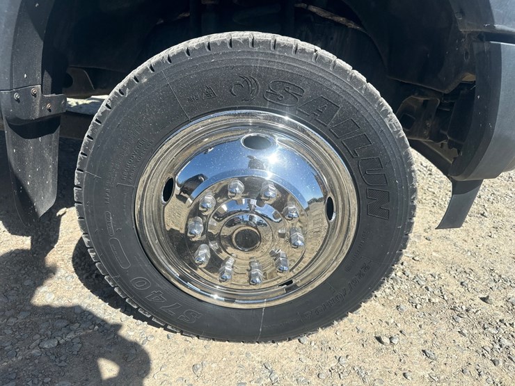 2019-ford-f550-image-50