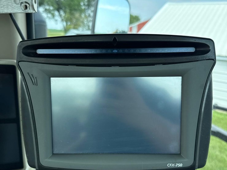 cfx750-screen-image-1