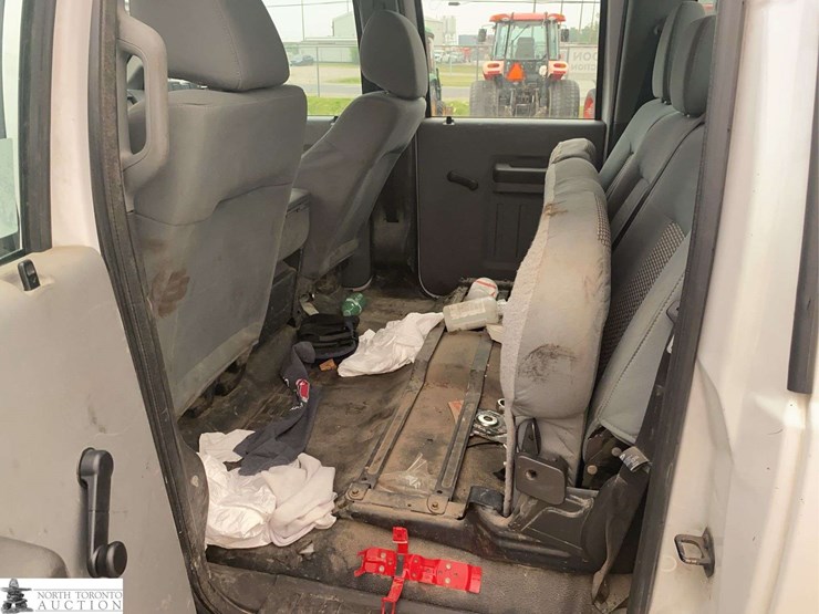 2015-ford-f350-image-15