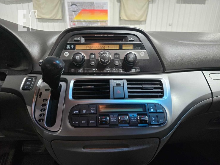 2010-honda-odyssey-image-15