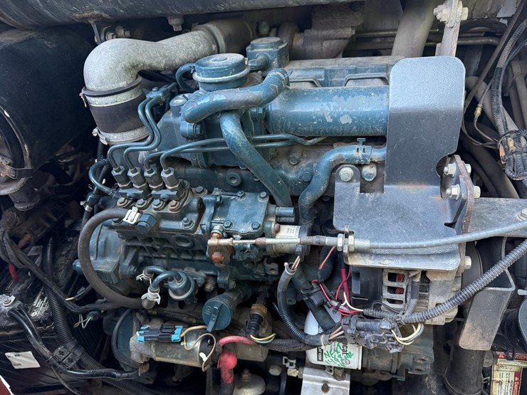2011-bobcat-s630-image-14