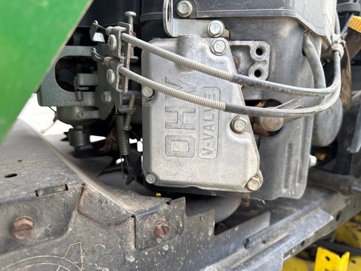 2017-john-deere-x350-image-21